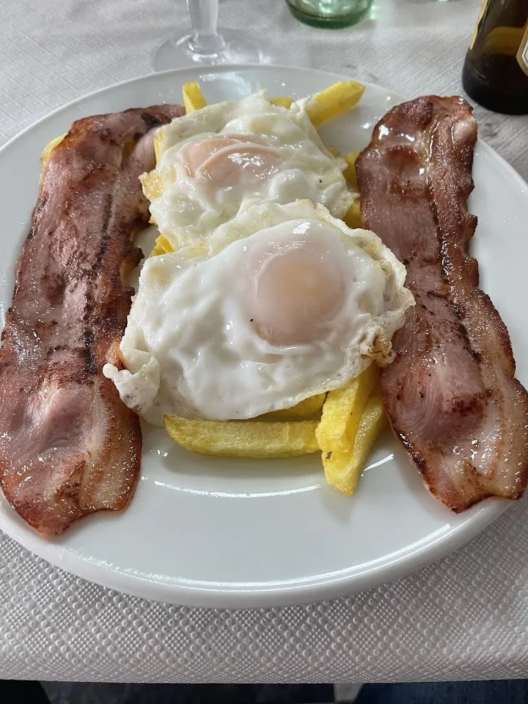 Hostal Los Rosales_Logrosán_slider_image_2