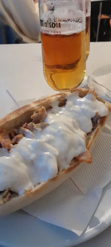 Yoha Lujan_Jalama Bar_Logrosán_review