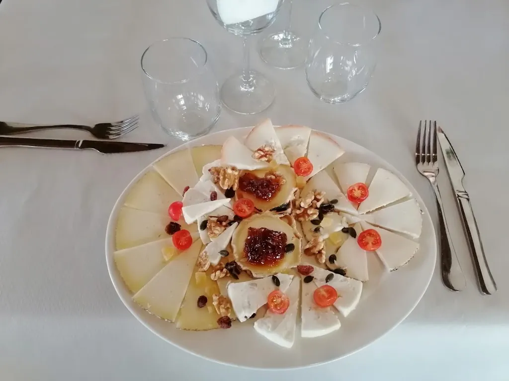 La Muralla de Gredos_Madrigal de la Vera_slider_image_2