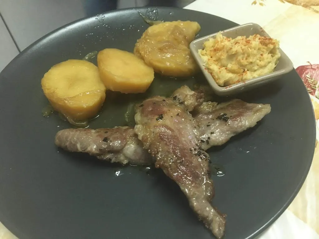 Menü_Restaurante Hostal Pedro_Madrigalejo_Bild_5