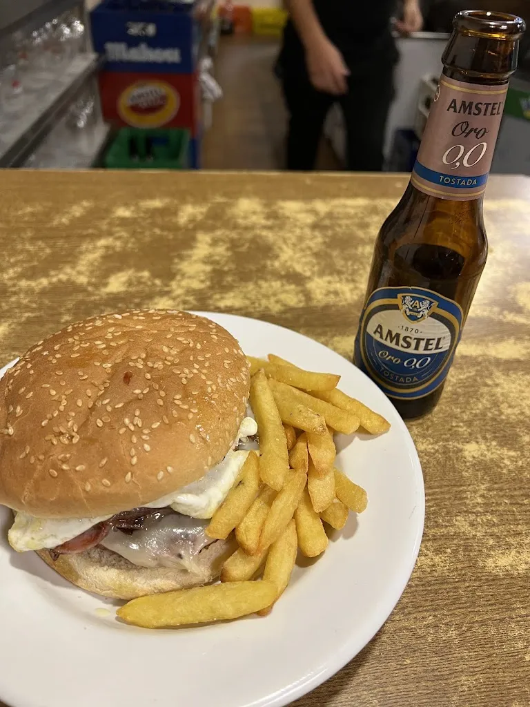 Helen Johnson_Restaurante Hostal Pedro_Madrigalejo_Bewertung