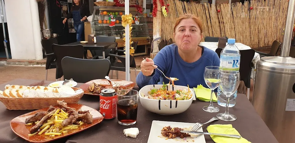 Menu_- CASA GUADALUPE RESTAURANTE Bar Pedro_Madrigalejo_immagine_2