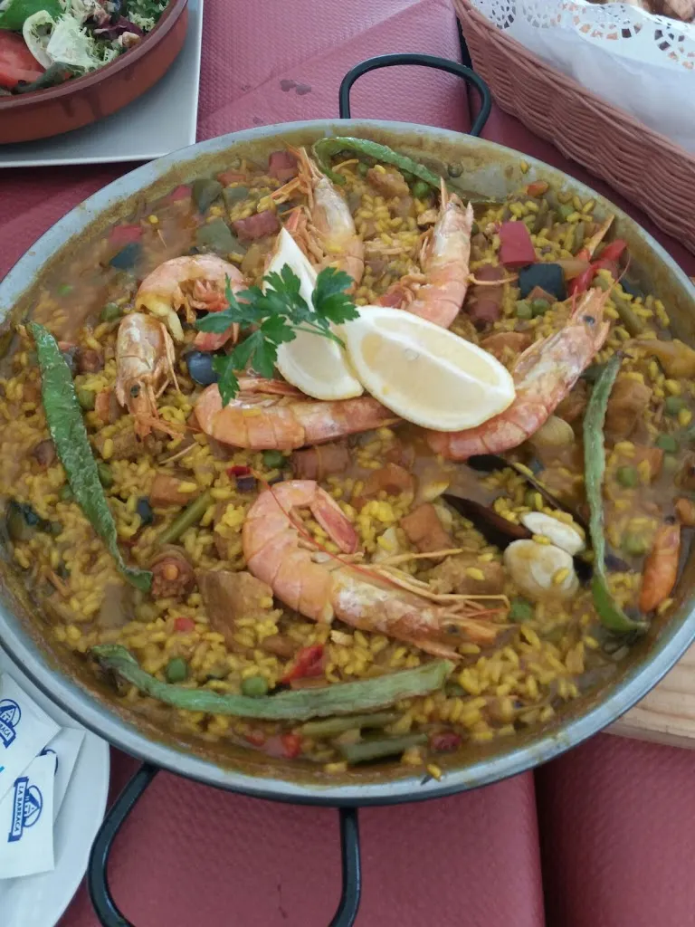 Menu_- CASA GUADALUPE RESTAURANTE Bar Pedro_Madrigalejo_immagine_3