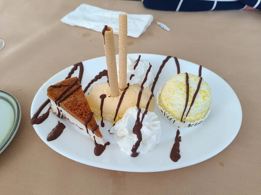 Bar Restaurante _Madrigalejo_slider_image_2