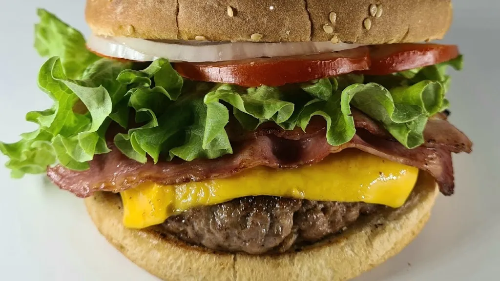 Cafetería Zona Vip_Madroñera_slider_image_3