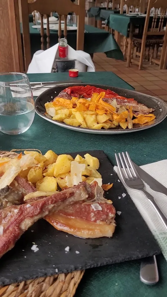 Restaurante Carlos V_Losar de la Vera_slider_image_2