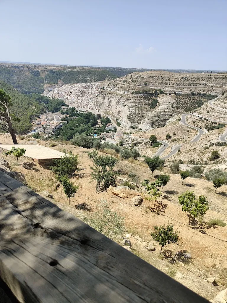 Alicia Baixauli_Mirador Alcalá del Júcar_Alcalá del Júcar_review