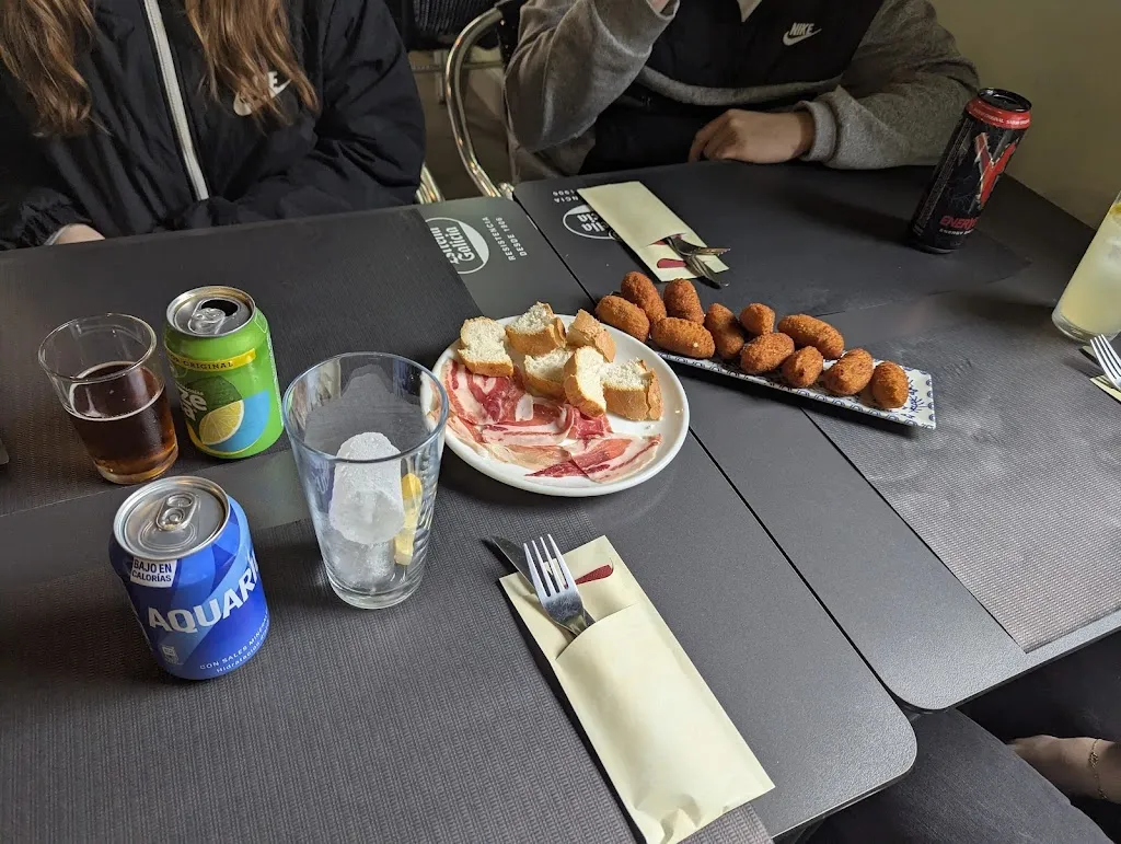 Mr Zetta_Gallo de Indias_Losar de la Vera_recensione