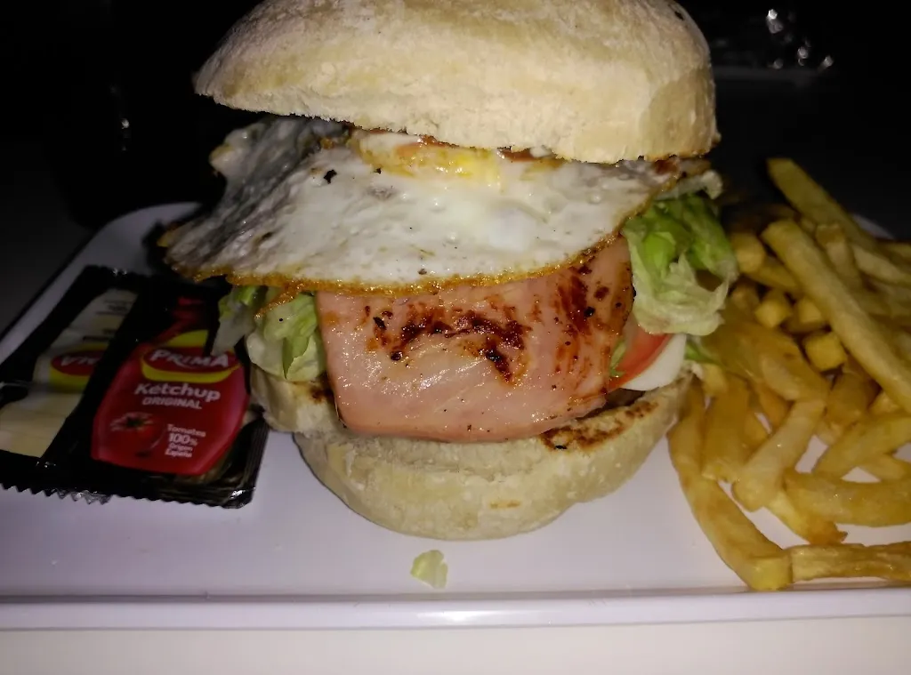 Irene Fernandez_Bar-cafetería Paulina_Losar de la Vera_review