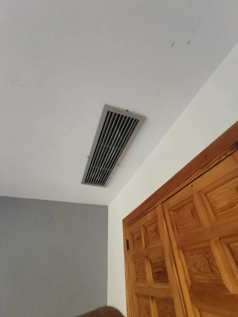 Jesús Díaz Martín_Hostal El Júcar_Alcalá del Júcar_review