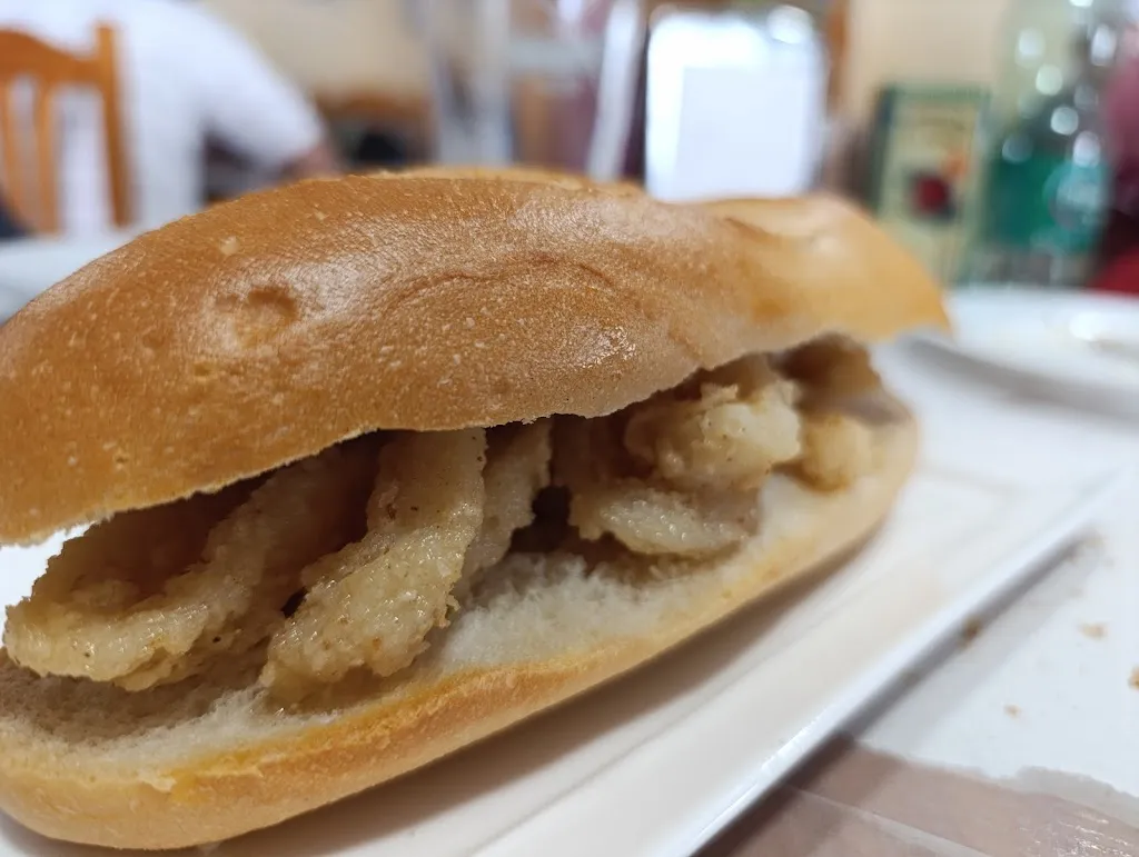 Antonio Candeias Martins_CENTRO DE OCIO_Jaraíz de la Vera_review