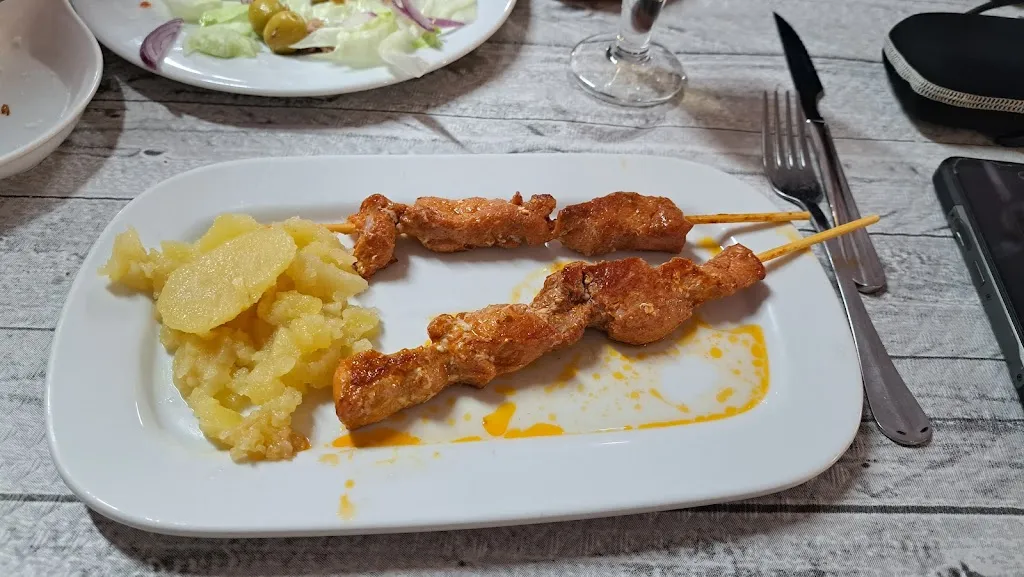 Triki_R am_Alpera_review