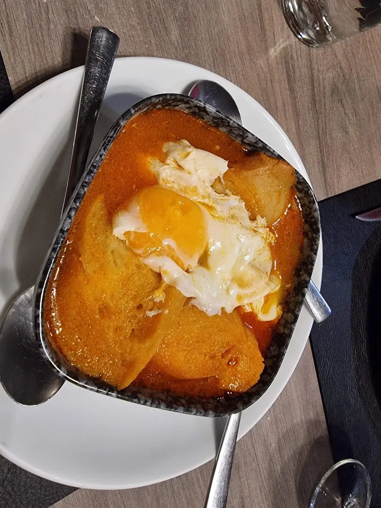 Francisco Barcia_Restaurante Más Que Parrilla_Hervás_review