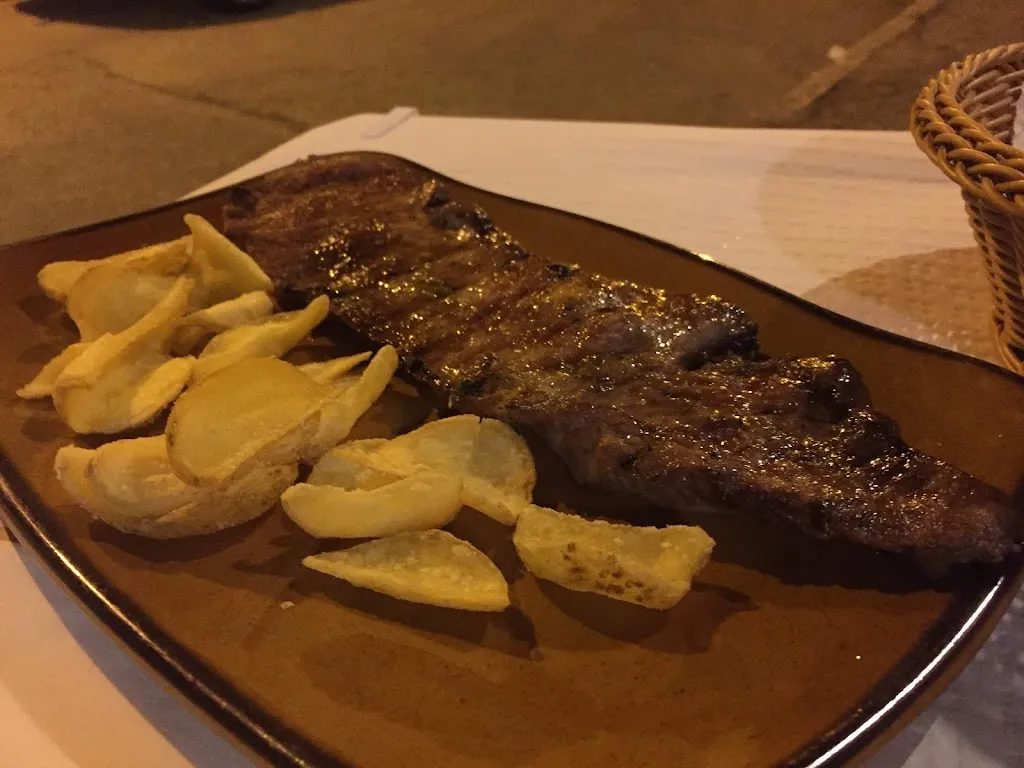 José M R_Mesón El 60_Hervás_review