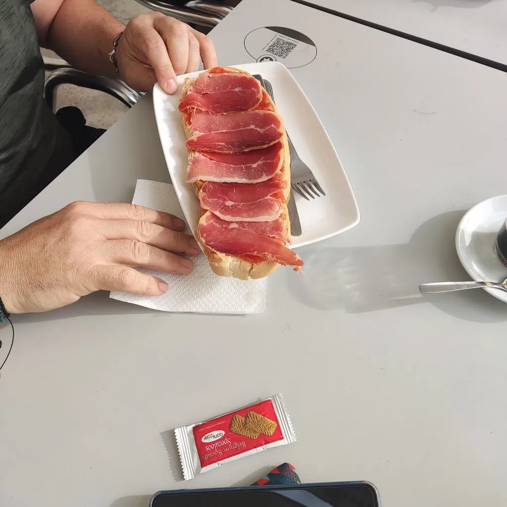 maribel Bel Bel_Bar Rincón de Salvador_Mata de Alcántara_review