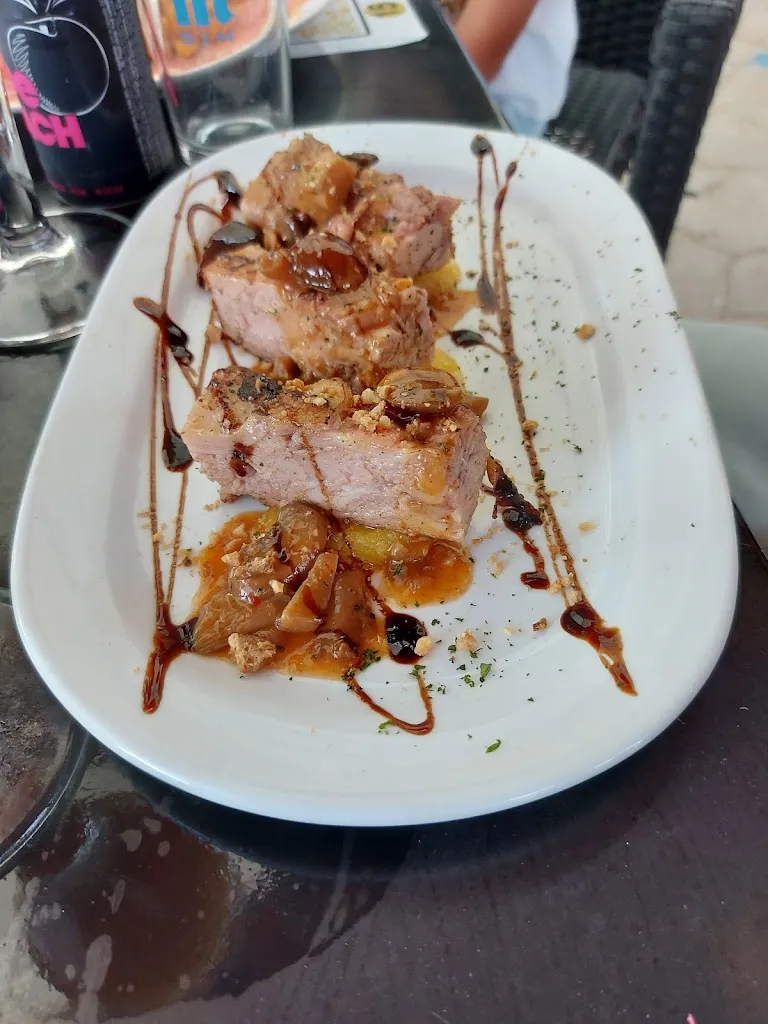 Menu_Restaurante La Caballeriza_Malpartida de Cáceres_image_9