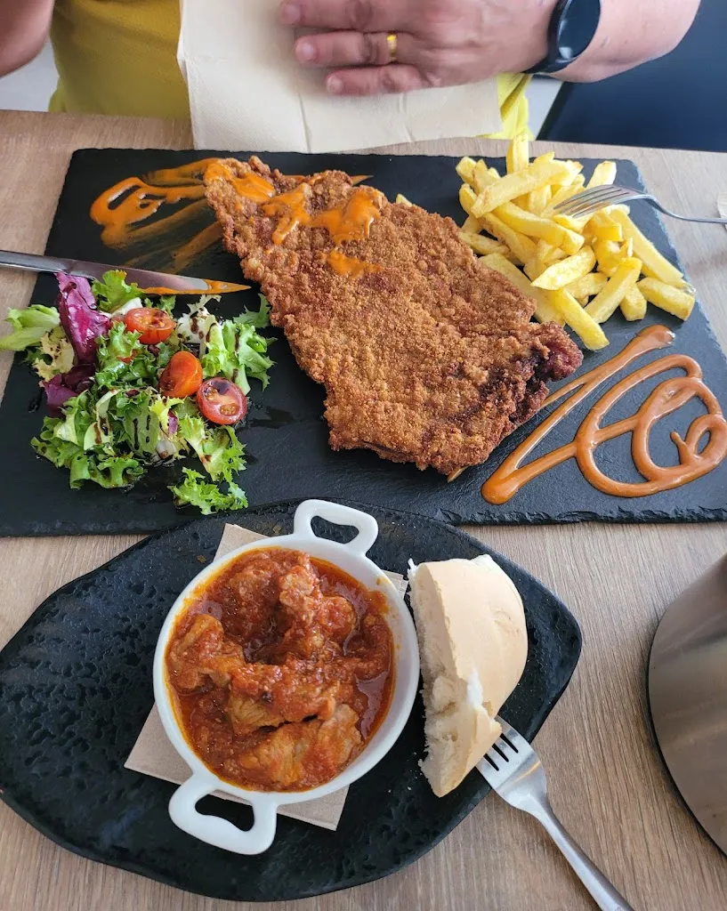 Menu_Los puris 1978_Malpartida de Cáceres_image_5