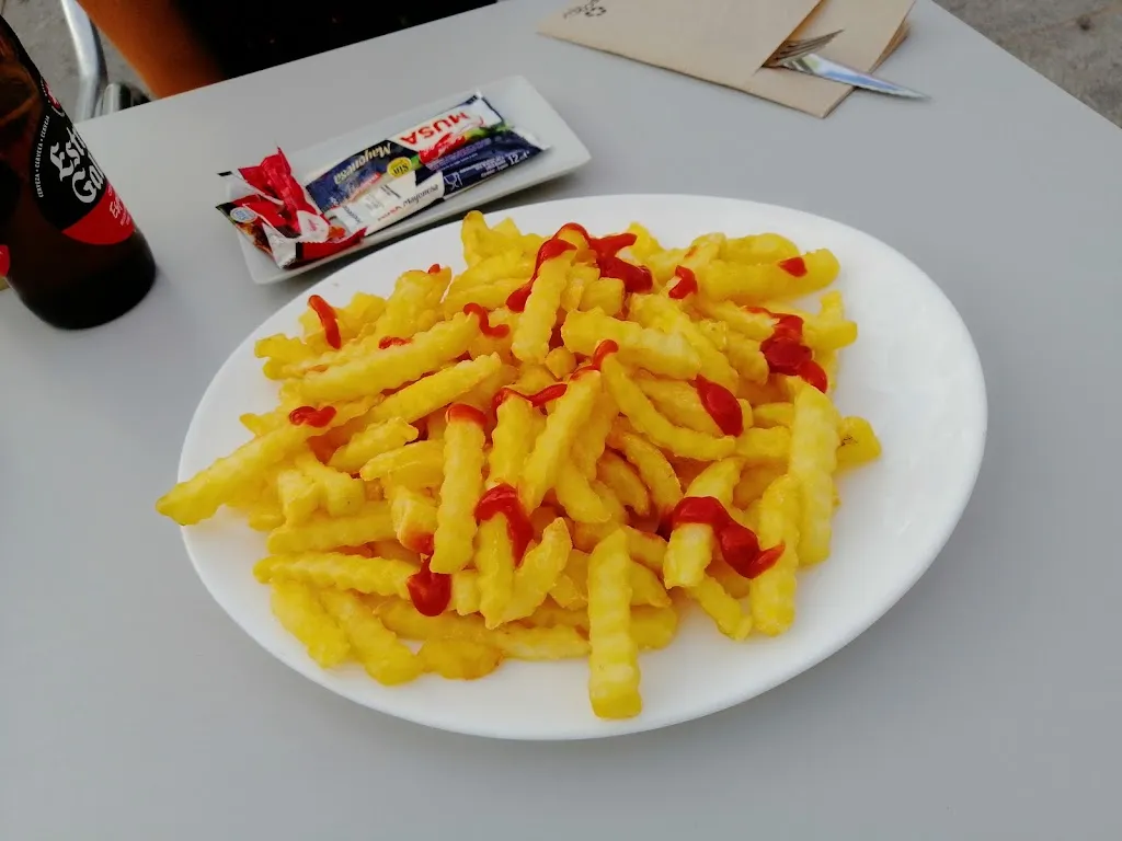 Menu_Vinilo 2.0_Malpartida de Cáceres_image_7