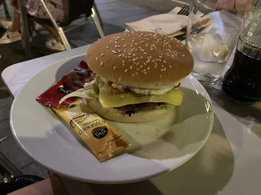 Menu_Vinilo 2.0_Malpartida de Cáceres_image_8