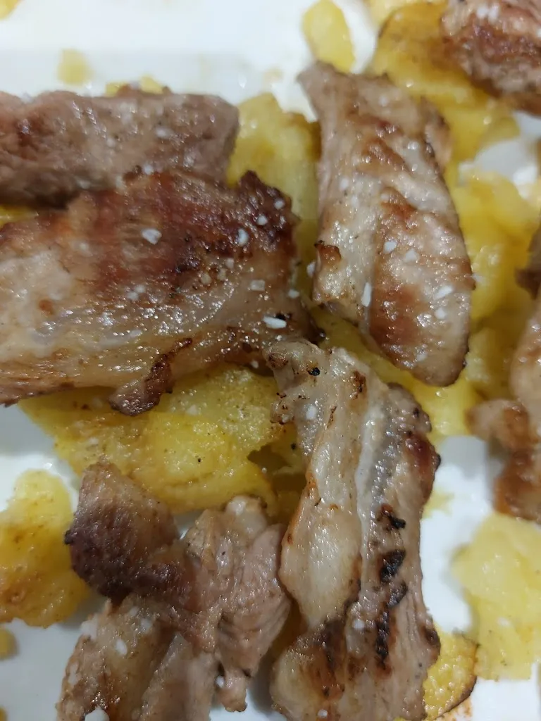 Carmen Dominguez Pedrera_Bar restaurante Casino de Malpartida_Malpartida de Cáceres_recensione