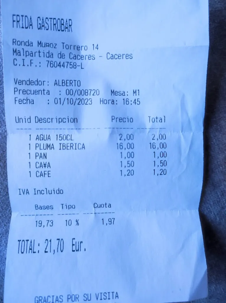 Vladimir Maksimov_Frida Gastrobar_Malpartida de Cáceres_review