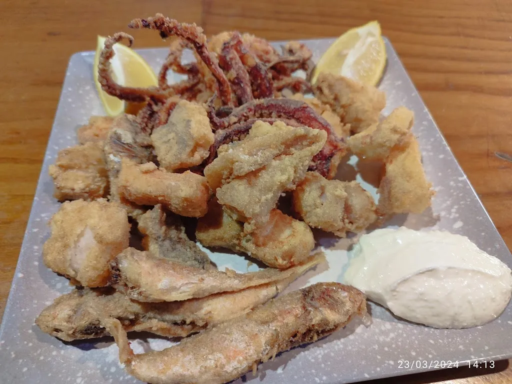 Bar El Parque restaurant in Mohedas de Granadilla