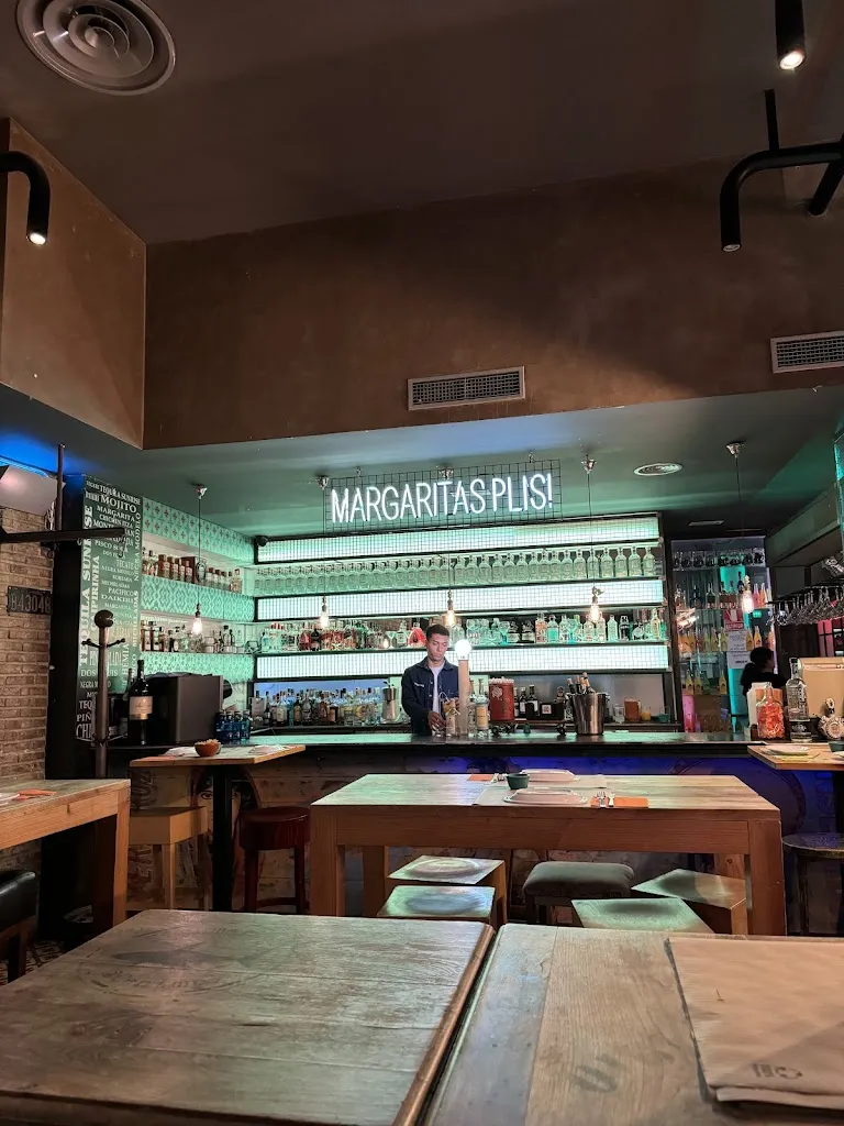 Enis Behar Menda_Central Mexicana Majadahonda_Majadas_review