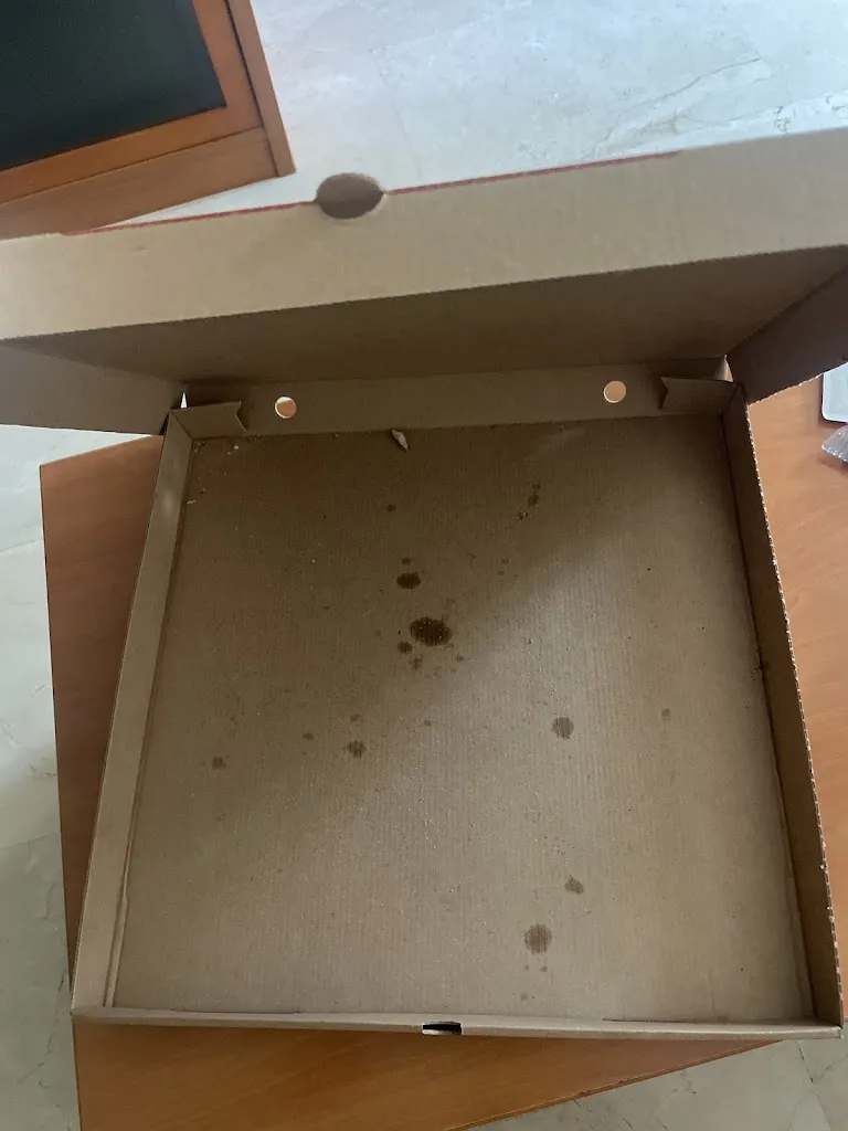 ZOILO GUTIERREZ_Pizza Guay Calidad®_Majadas_review