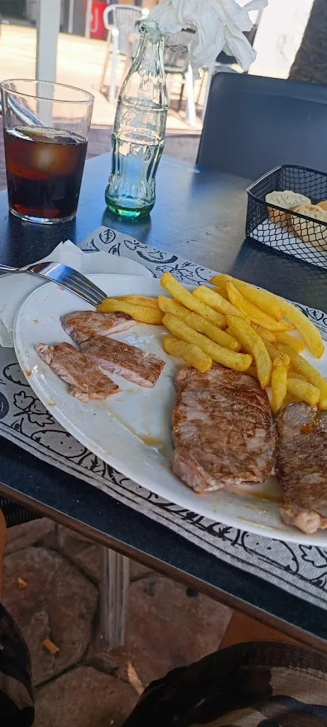 marcos sanjuan_RESTAURANTE LA PISCINA_Malpartida de Plasencia_Bewertung