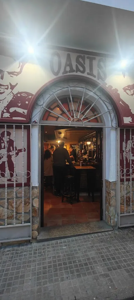 PUB OASIS restaurant in Malpartida de Plasencia