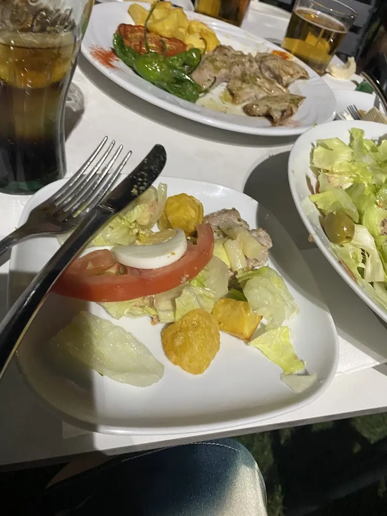 Hostal Restaurante Los Rosales_Malpartida de Plasencia_slider_image_3