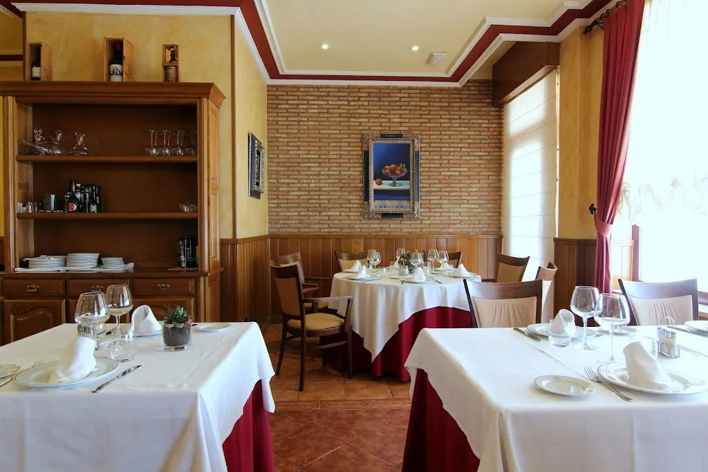 Restaurante Casa Tomás_Malpartida de Plasencia_slider_image_1