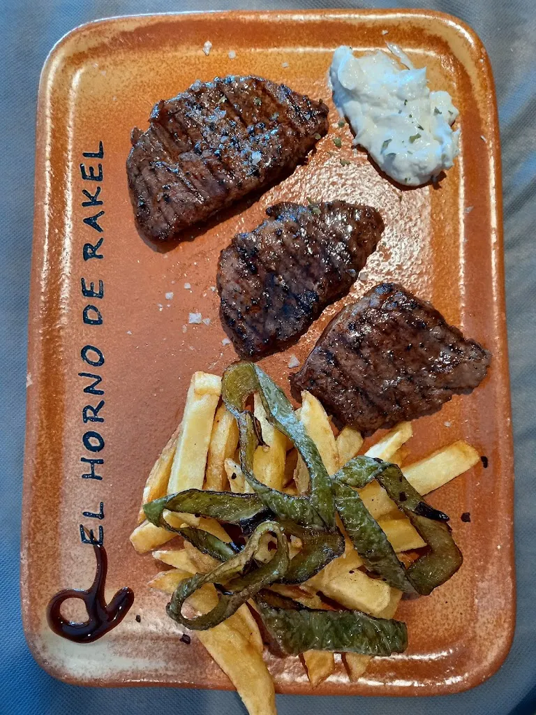 Menu_Restaurante El Horno de Rakel_Malpartida de Plasencia_image_9