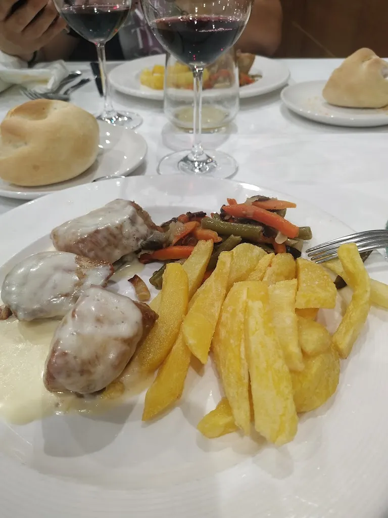 Restaurante Gredos_Malpartida de Plasencia_slider_image_3