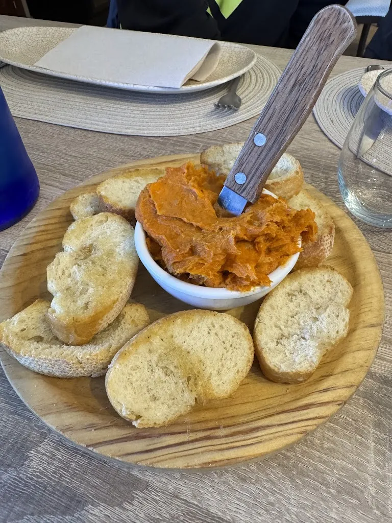 Guadalupe Palomino Sánchez_El Valenciano_Miajadas_review