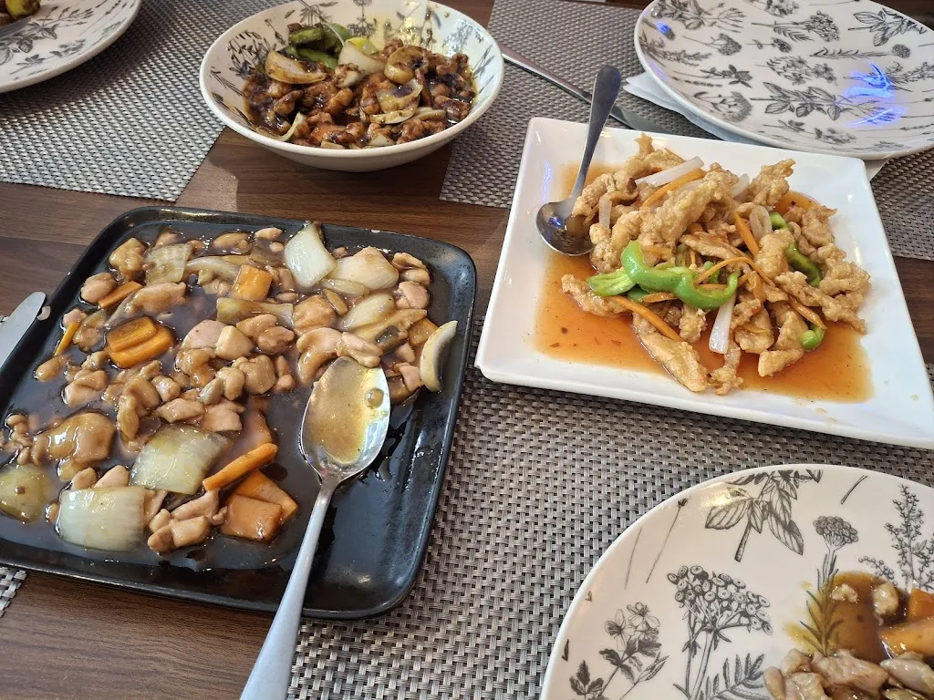 Alex Torres_Asia Bosque_Miajadas_review