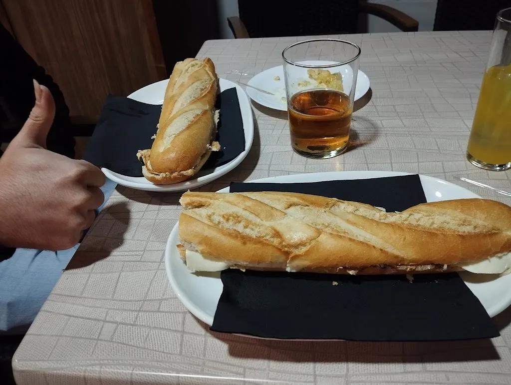 Menu_Bar Cafeteria Santiago_Miajadas_image_7