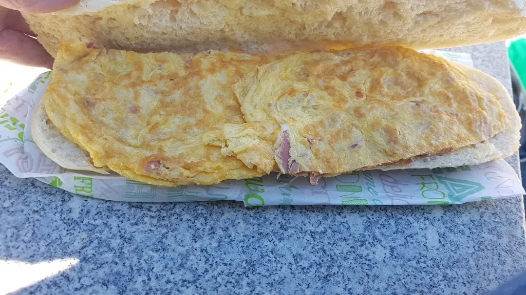 vicente gallego_Bar Peña_Navalvillar de Ibor_review