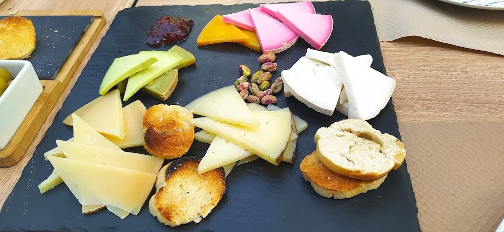 Menu_RESTAURANTE EL ROBLEDO_Montánchez_image_6