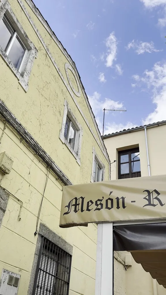 Pedro Bazaga_La Posada_Montánchez_avis