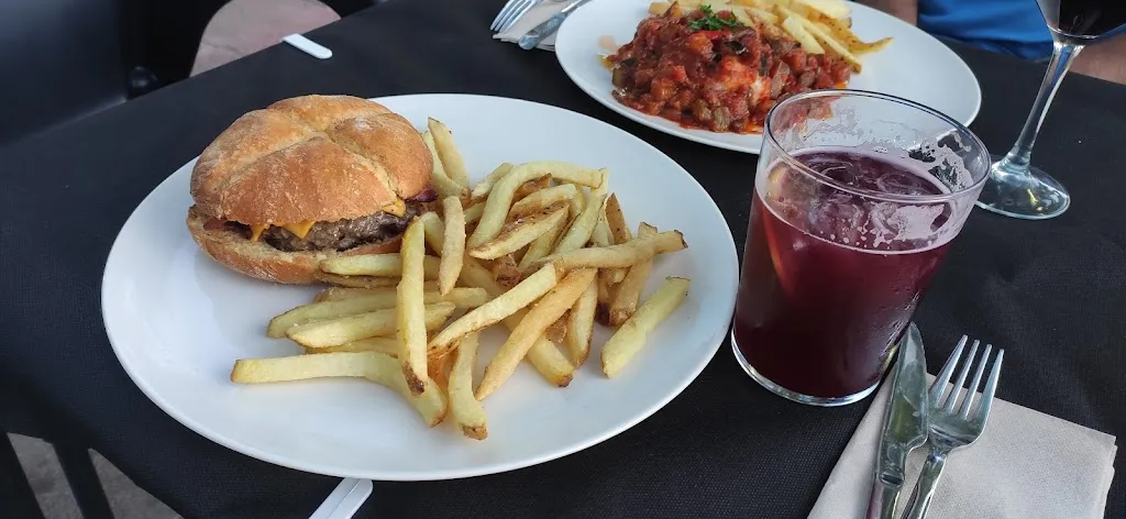 Bar Piscina Montanchez_Montánchez_slider_image_2