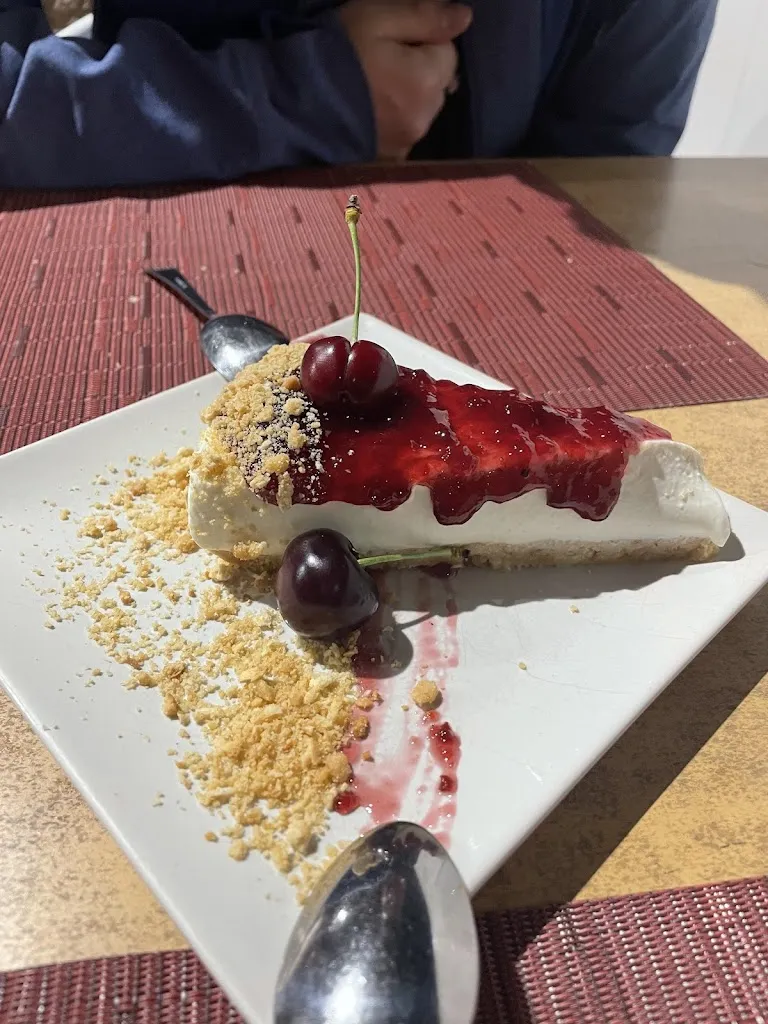 A. EsMo_Venta Isabel_Navaconcejo_review