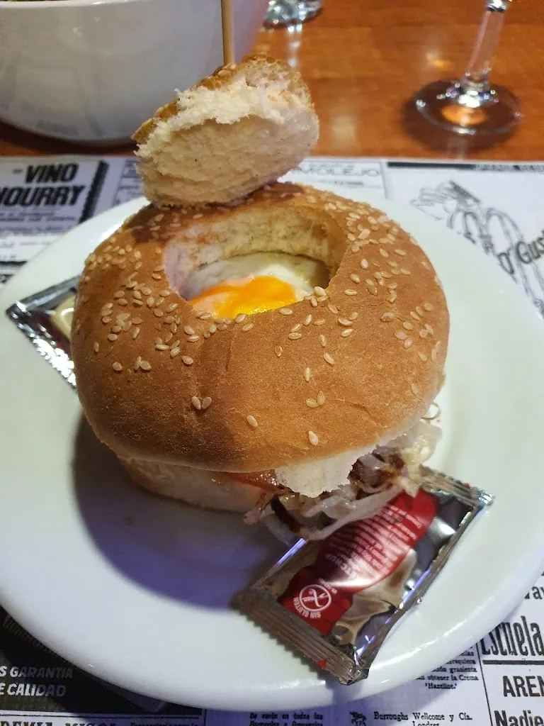 Jesús_BAR ROSMAR_Pasarón de la Vera_review