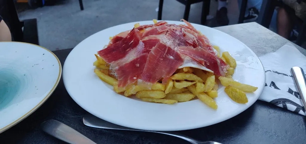 Menu_Restaurante Cervecería La Rueda_Oliva de Plasencia_image_2