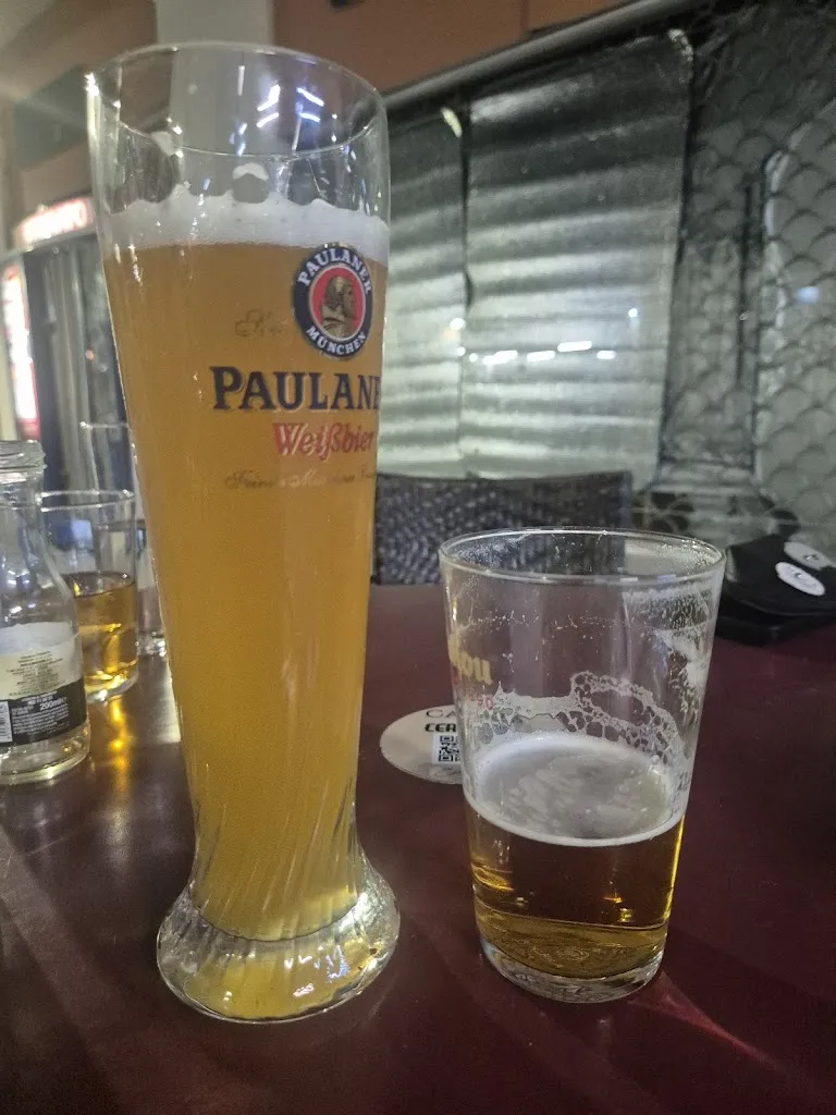 CERVECERÍA KANIS restaurant in Oliva de Plasencia