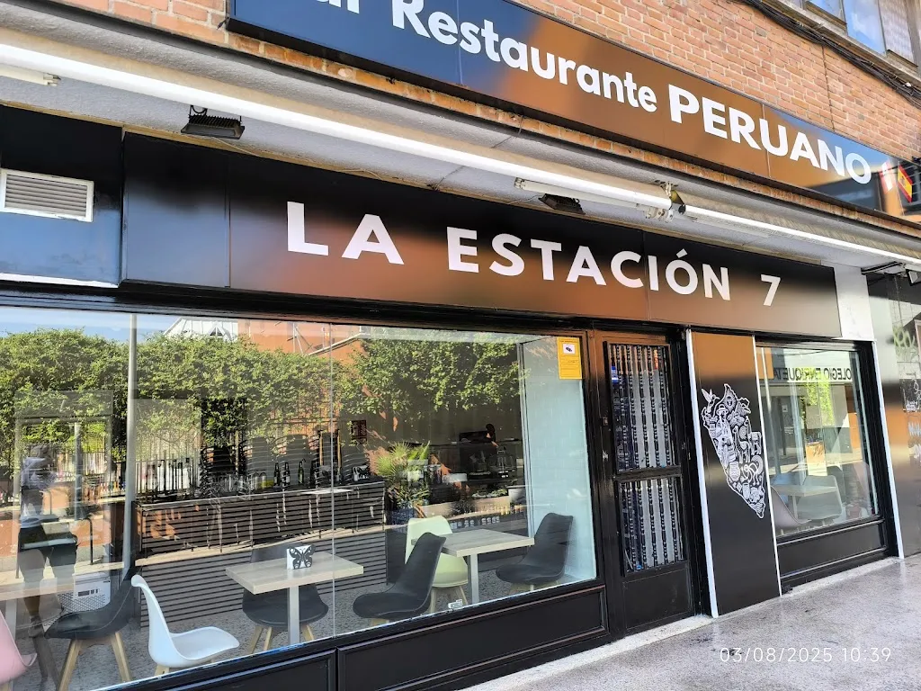 José Vicente Vidal_La Estación 7 Restaurante Peruano_Oliva de Plasencia_review