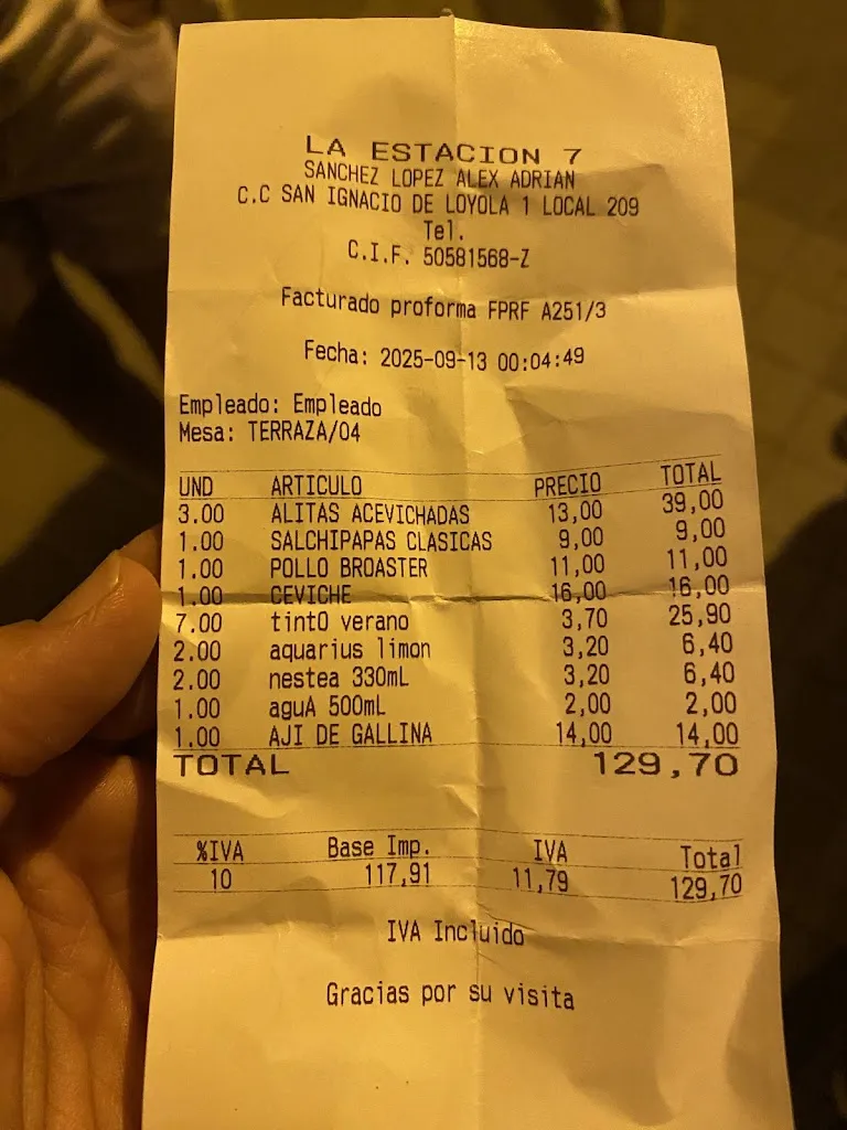 P. Frías_La Estación 7 Restaurante Peruano_Oliva de Plasencia_review