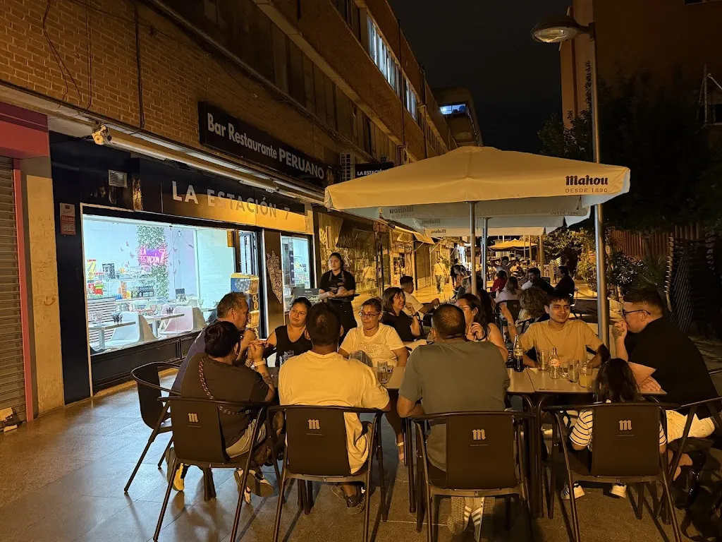 La Estación 7 Restaurante Peruano_Oliva de Plasencia_slider_image_3