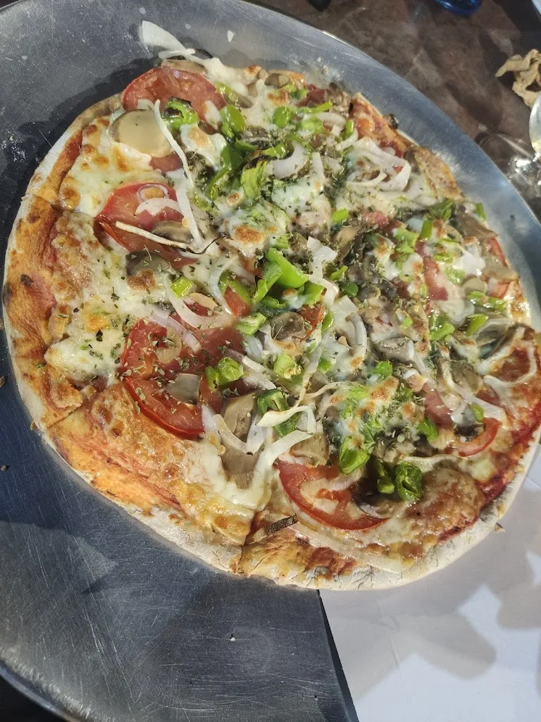 Más Pizza_Oliva de Plasencia_slider_image_2