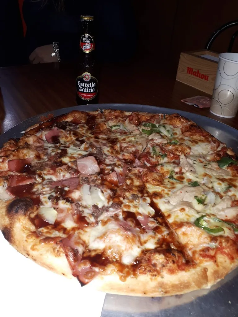 Más Pizza_Oliva de Plasencia_slider_image_3